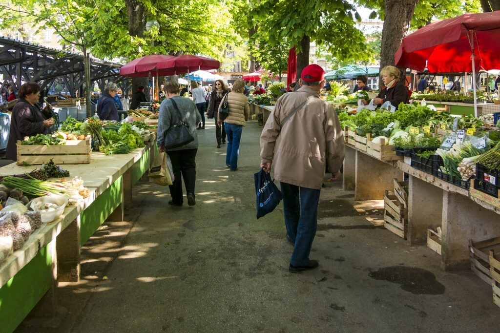 market, vegetable market, farmers local market